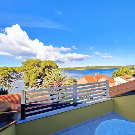 - Poljana * Mali Lošinj