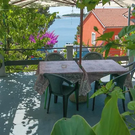 - Poljana * Mali Losinj